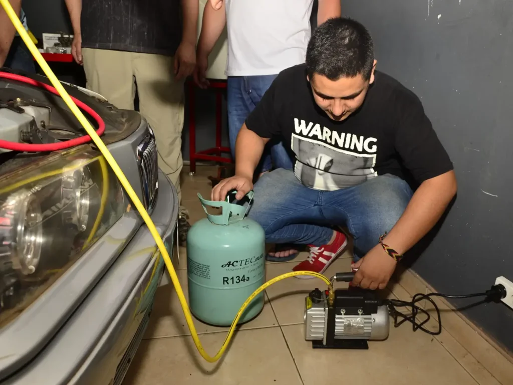academia-tubox-curso-aire-acondicionado-03