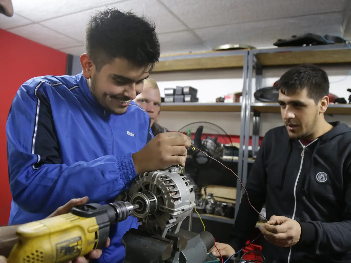 academia-tubox-curso-electricidad-automotriz-12