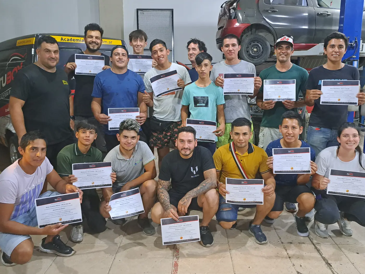 academia-tubox-curso-mecanica-electricidad-motos-15